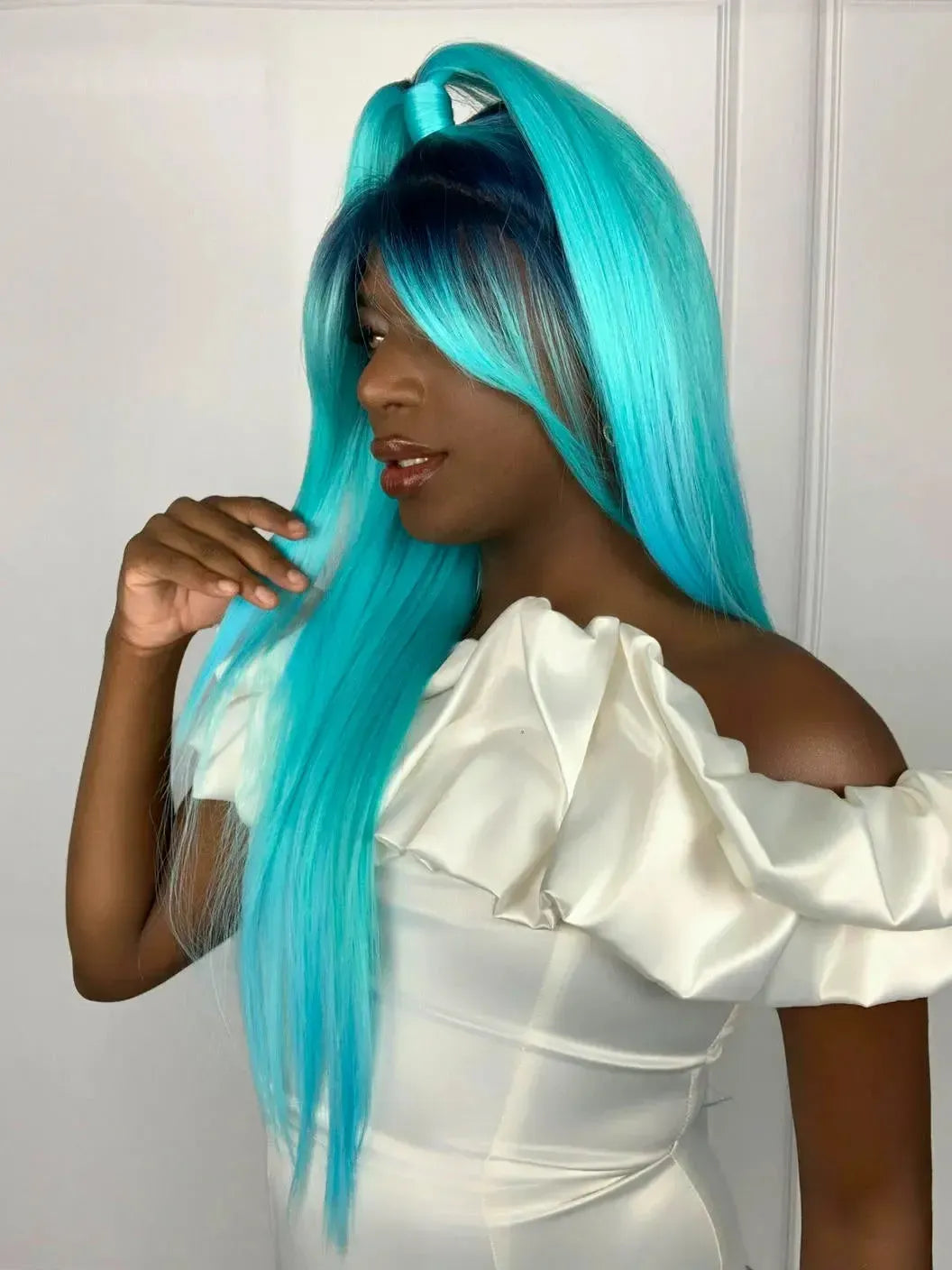 Lace Front Freda Azul