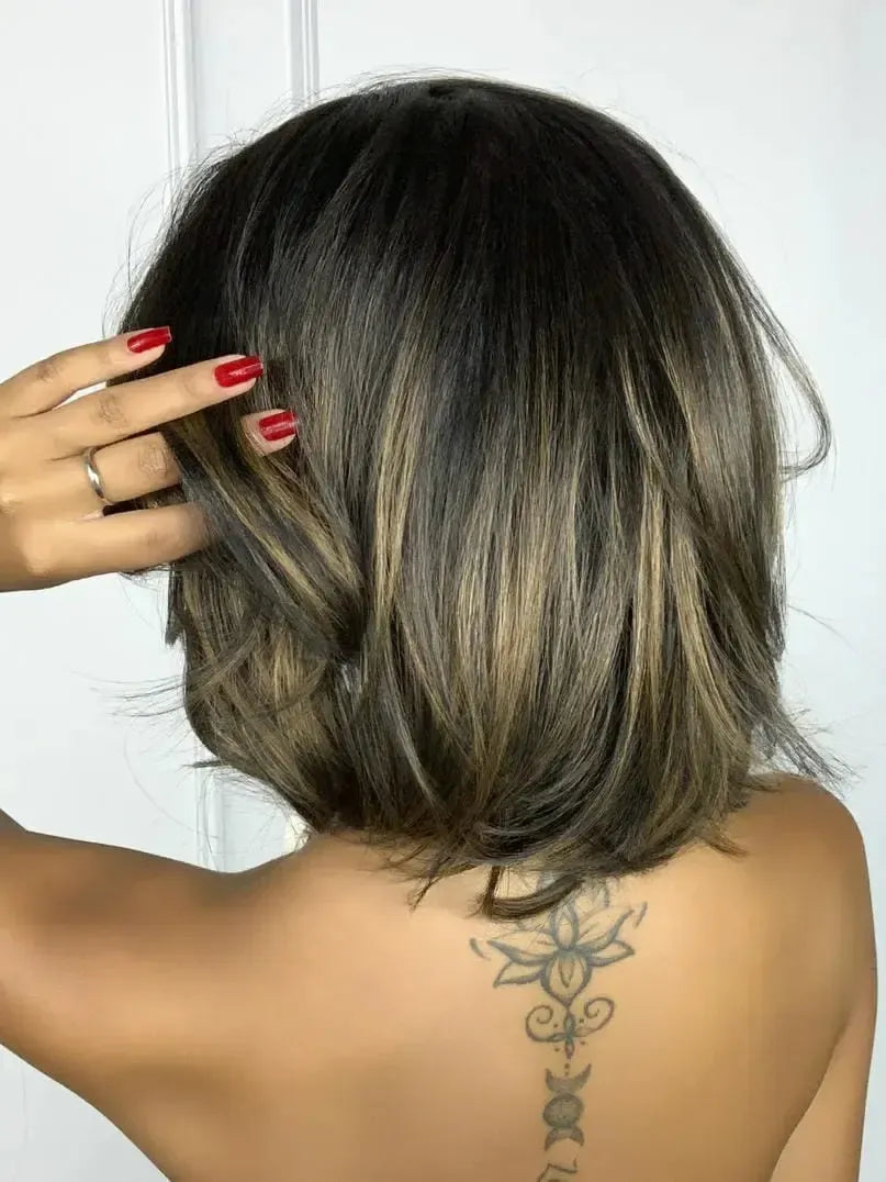 Lace Front Tania Castanha com Luzes Curta