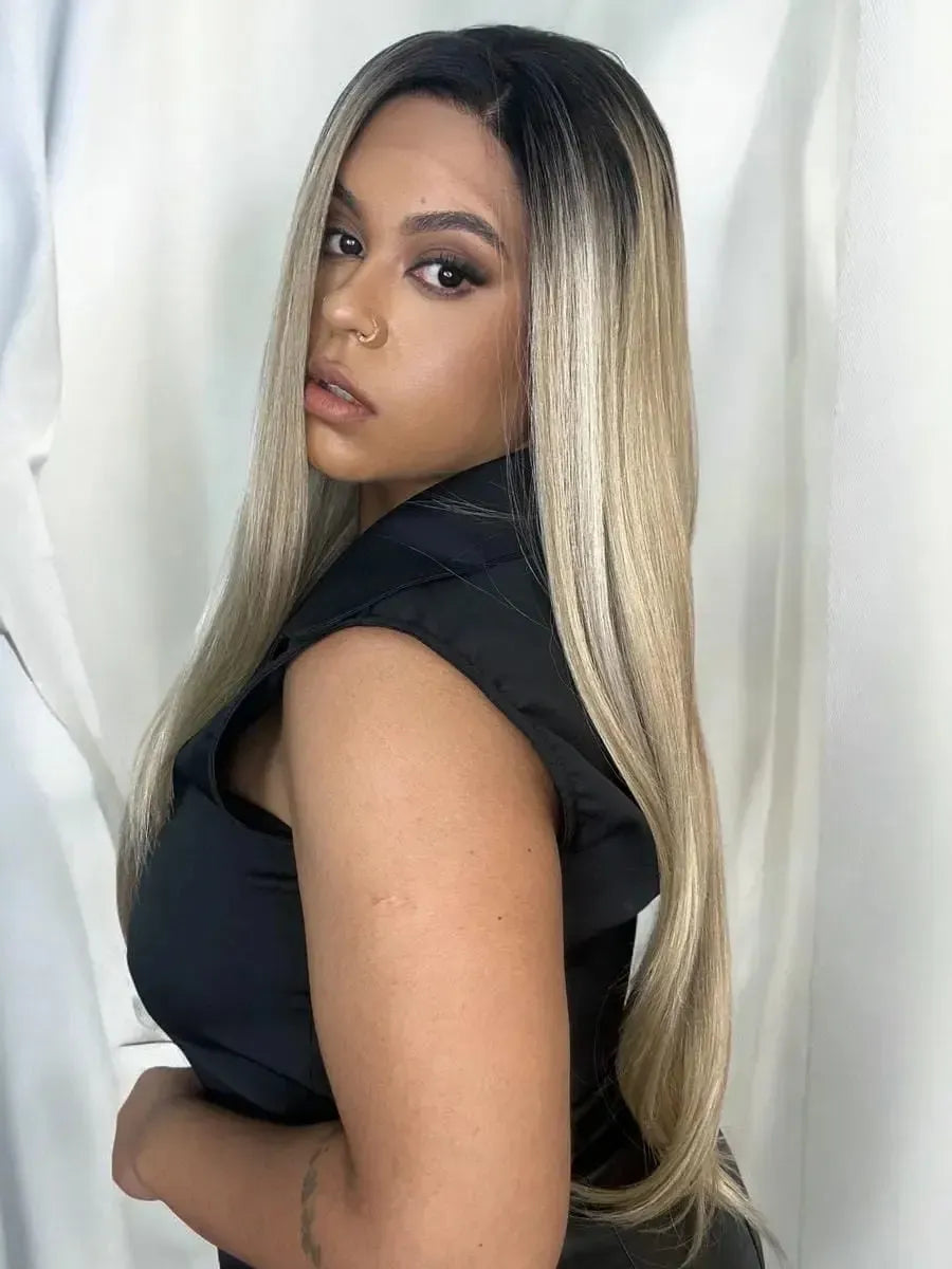 Lace Front Tela HD Diamante Loira Luzes Ondulada - Repartição Livre 13x2
