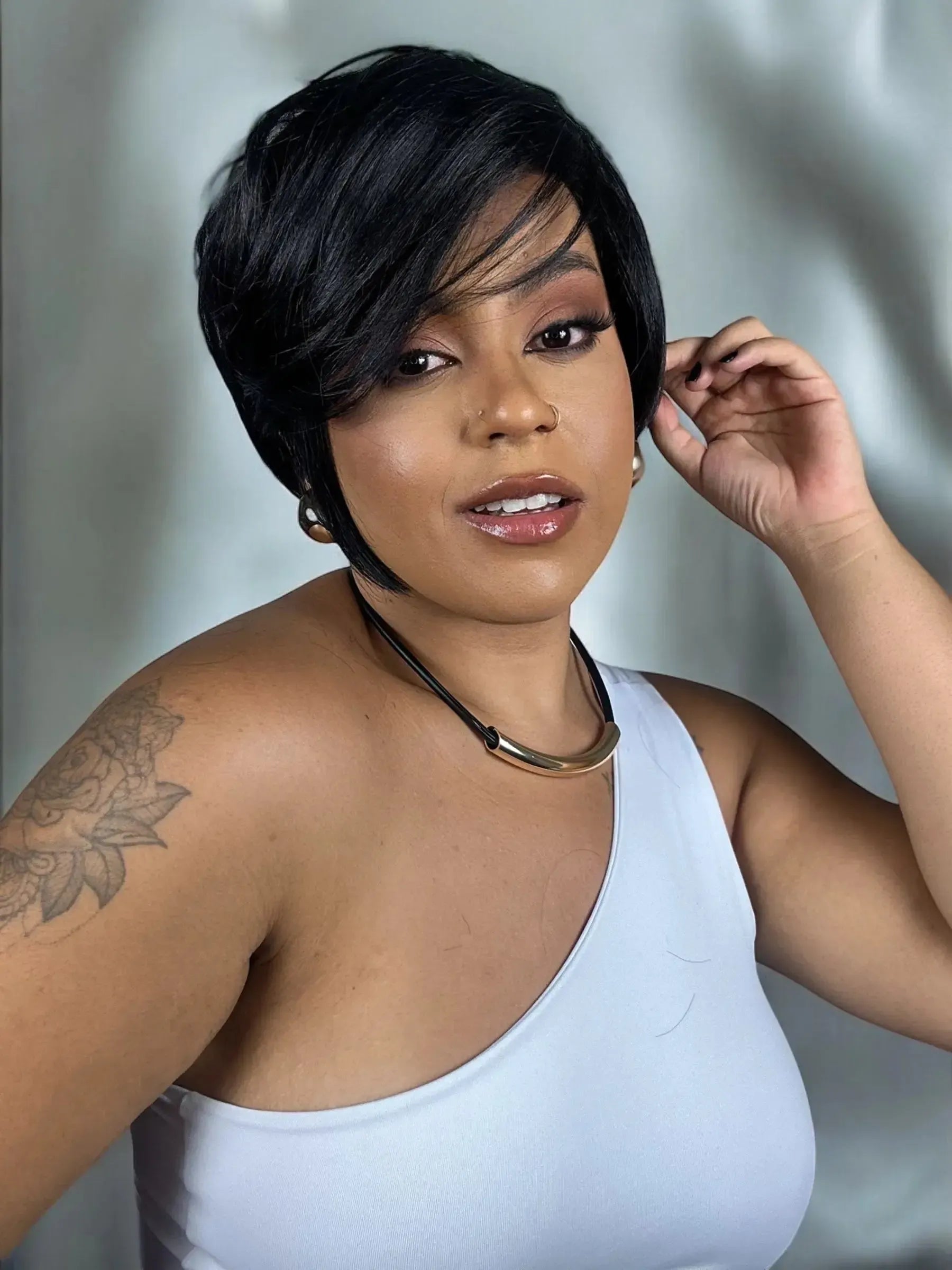 Peruca Wig Erika Castanho Escuro Franja