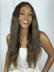 Lace Front Bianca Castanho com Mechas Ondulada (Human Hair Blend)