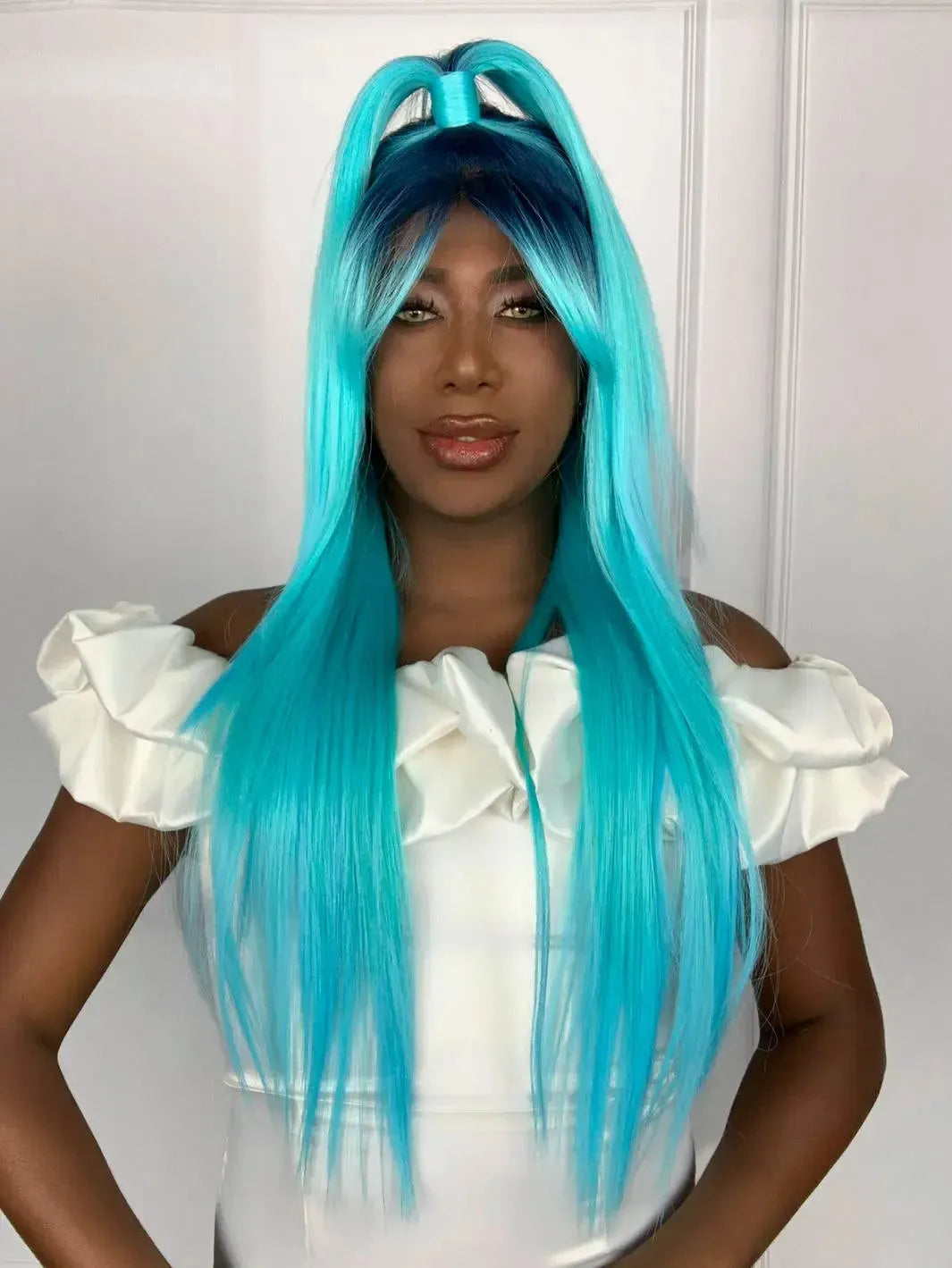 Lace Front Freda Azul