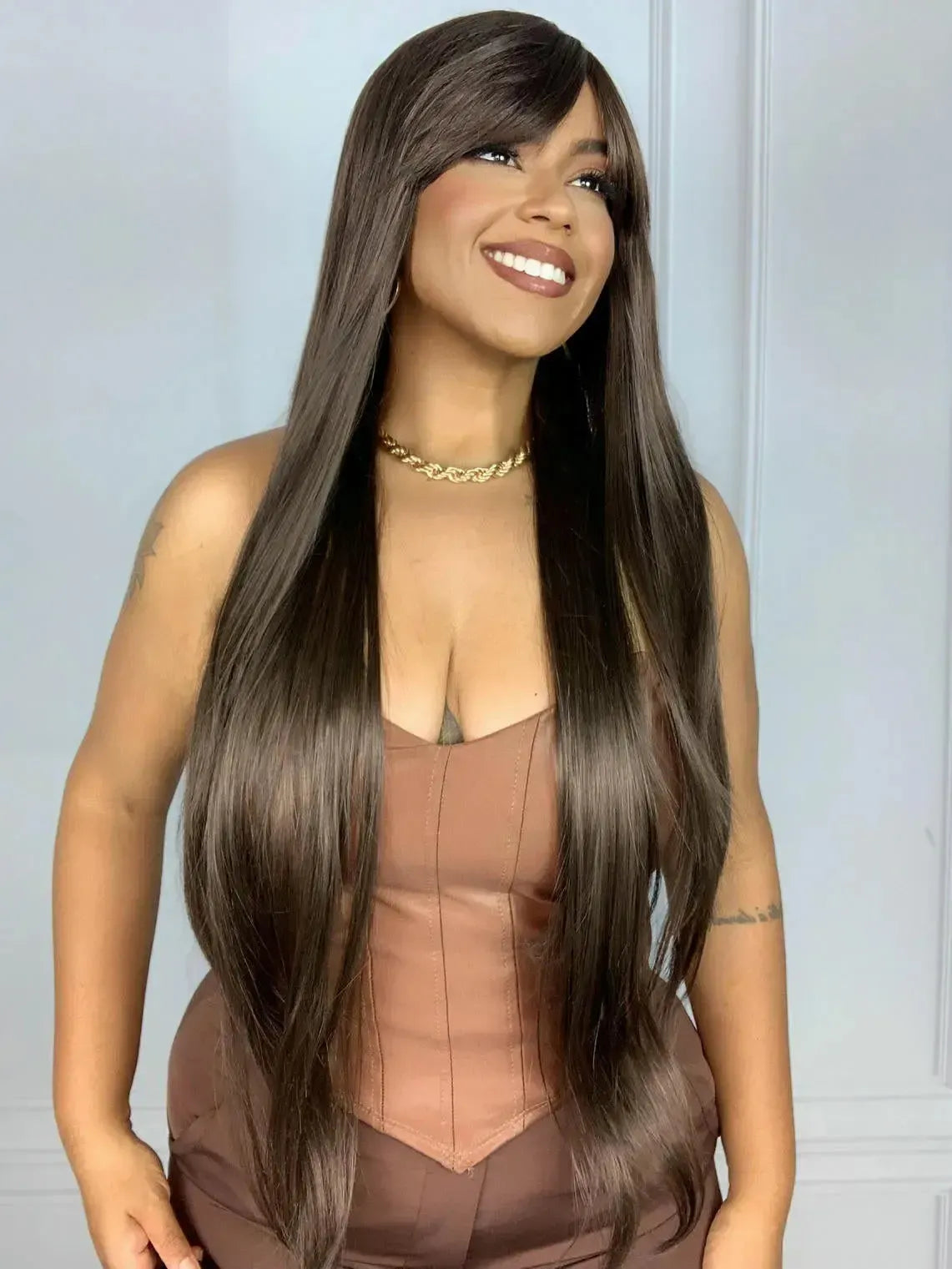 Peruca Rebecca Castanho Franja 90cm